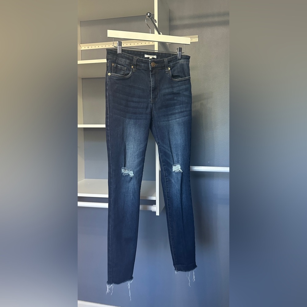 STS Blue distressed, frayed hem jeans- Size 28